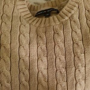 Tommy Hillfiger sweater